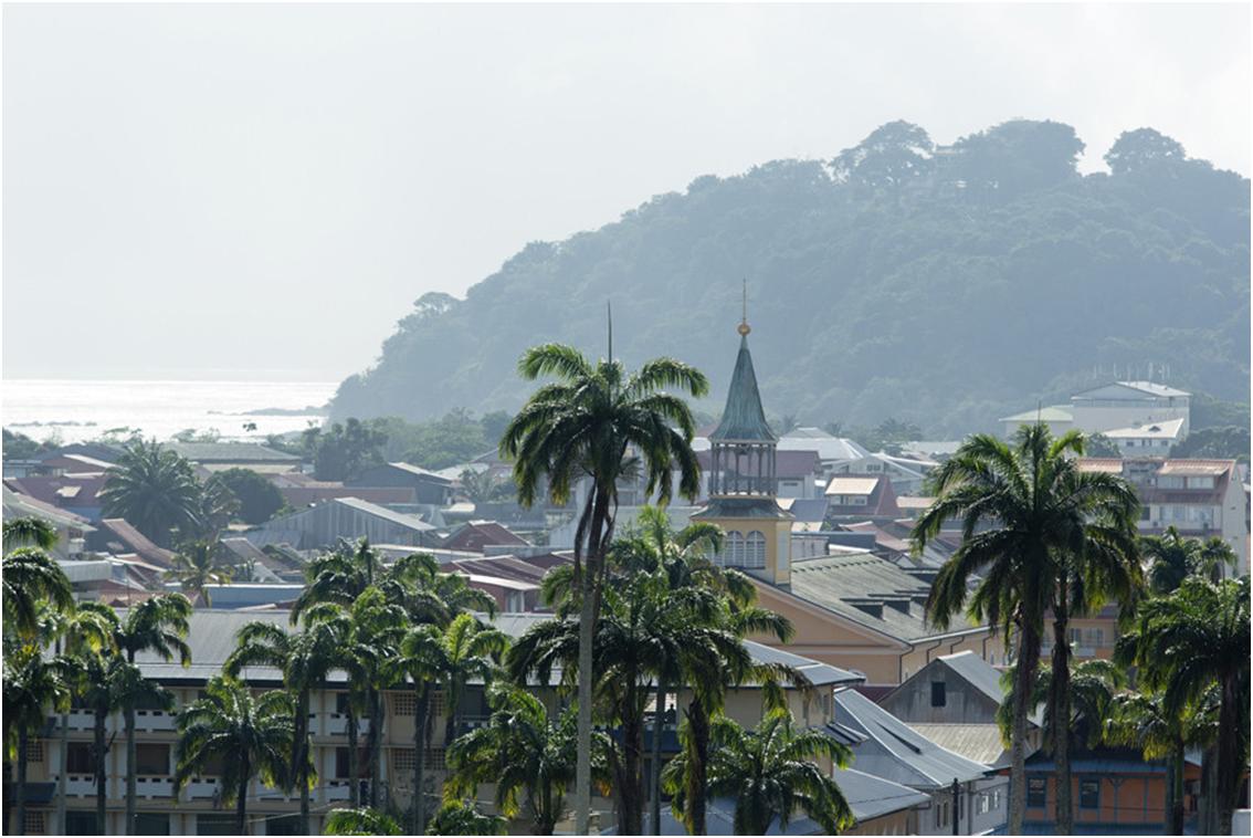 DE FRANSEN HUN RAKETBASIS, DE GUYANEZEN HUN CHEQUE - United News